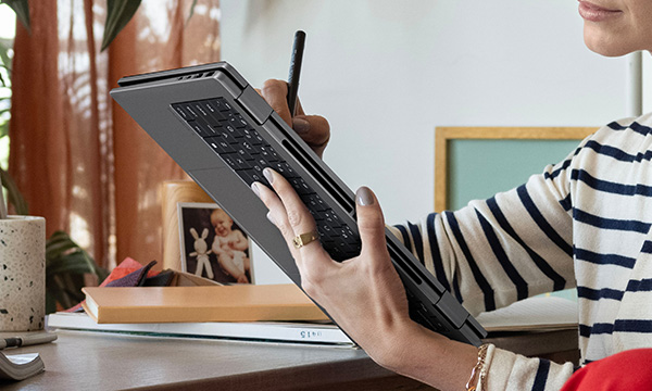 タブレットとしても使用できる2-in-1