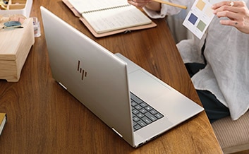 NPU内蔵プロセッサーを搭載したAI PC