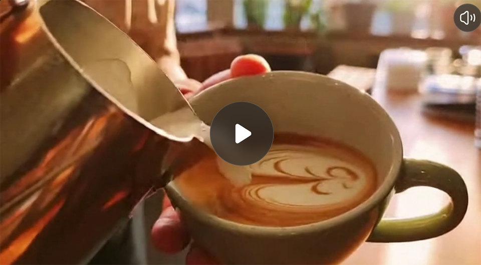 流体シミュレーションとラテアート (画像:Sora生成動画より※筆者作成)