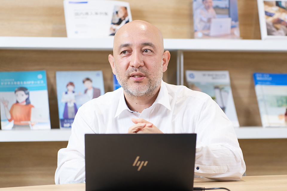 日本HP セキュリティエバンジェリスト 木下 和紀 エドワルド 株式会社 日本HP ワークフォースソリューション事業本部 ソリューション技術部　所属