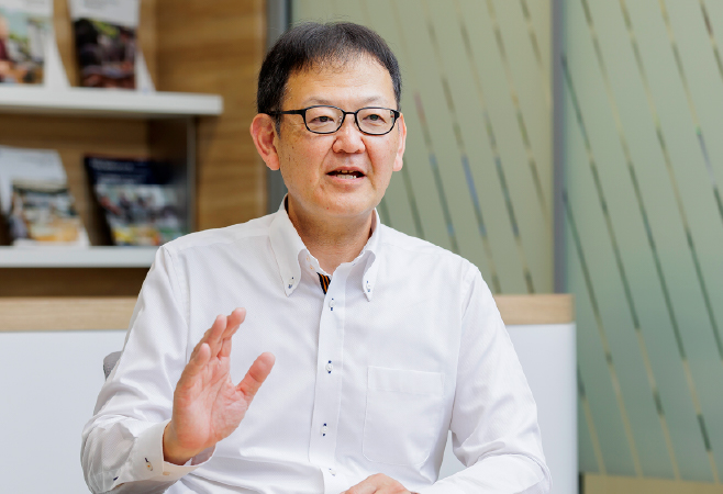 川口 剛史氏