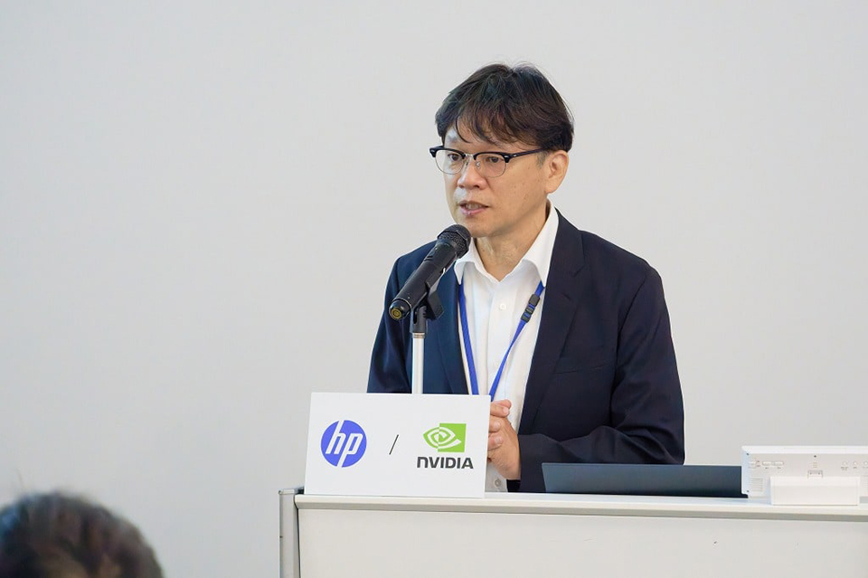 株式会社 日本HP エンタープライズ営業統括 ソリューション営業本部 ワークステーション・ビジネス開発部 担当部長　新井 信勝 氏